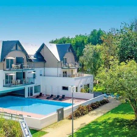 T2 Avec Piscine En Residence 4 Etoiles Benodet Exterior photo