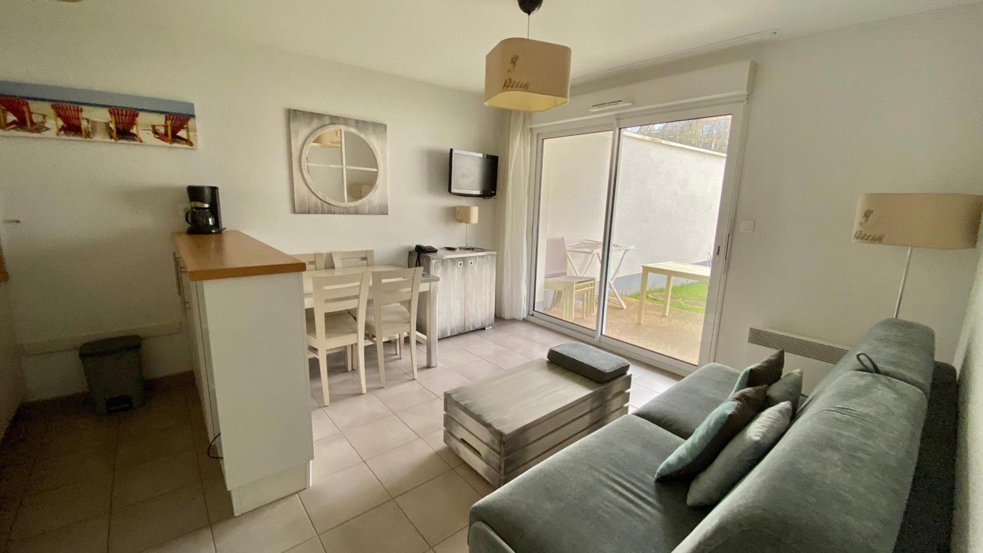T2 Avec Piscine En 4 Etoiles Apartment *