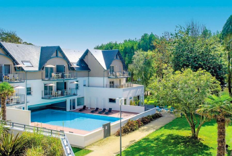 T2 Avec Piscine En 4 Etoiles Apartment *
