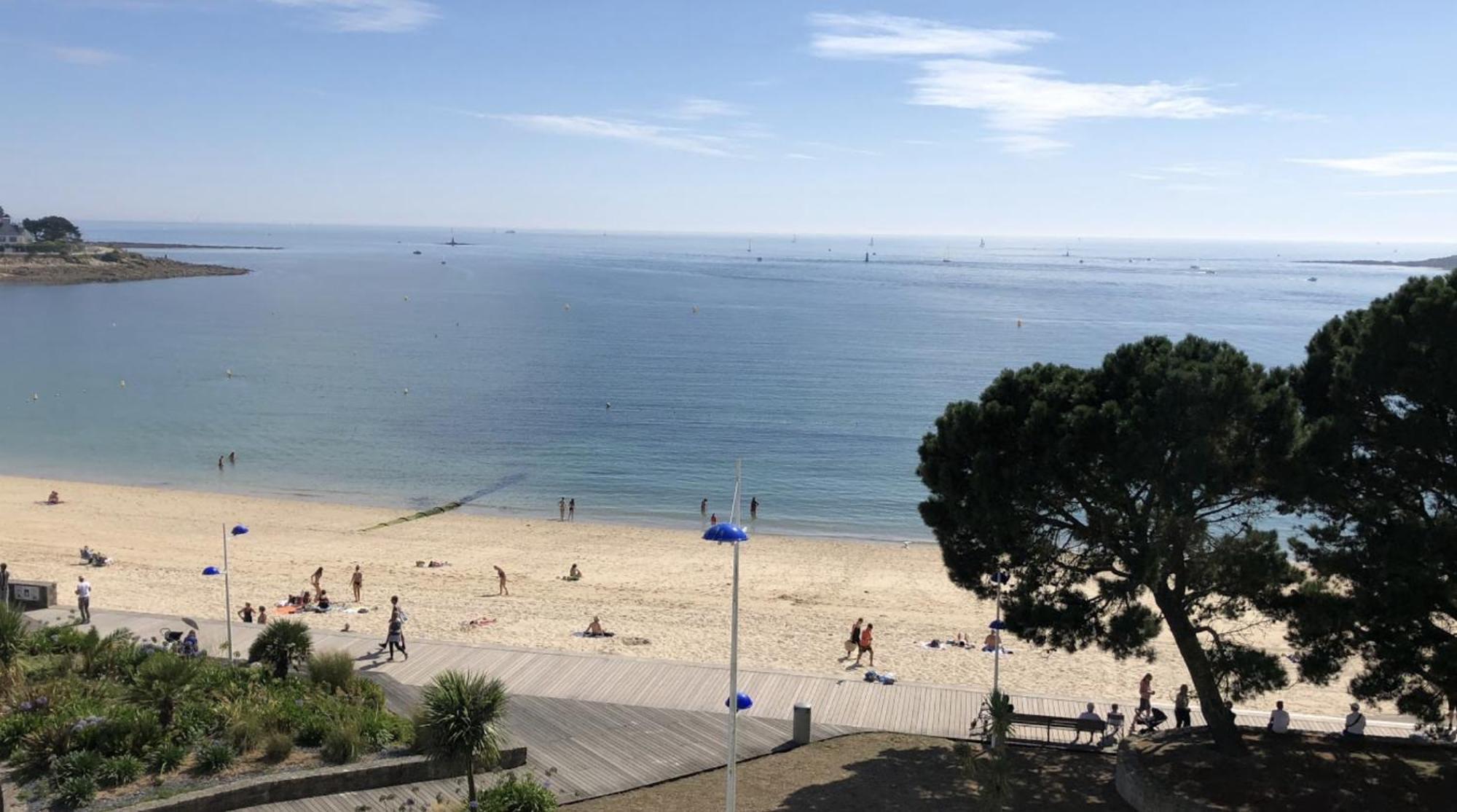 T2 Avec Piscine En 4 Etoiles *